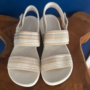NWOT Women’s Clarks Arla Stroll sandals from Cloudsteppers collection Size 10